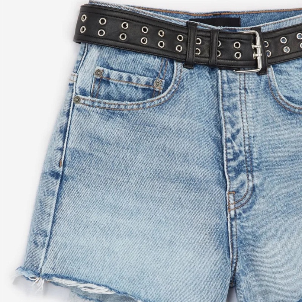 NWT The Kooples Jeans Denim Short with Eyelets Belt - Picture 4 of 11